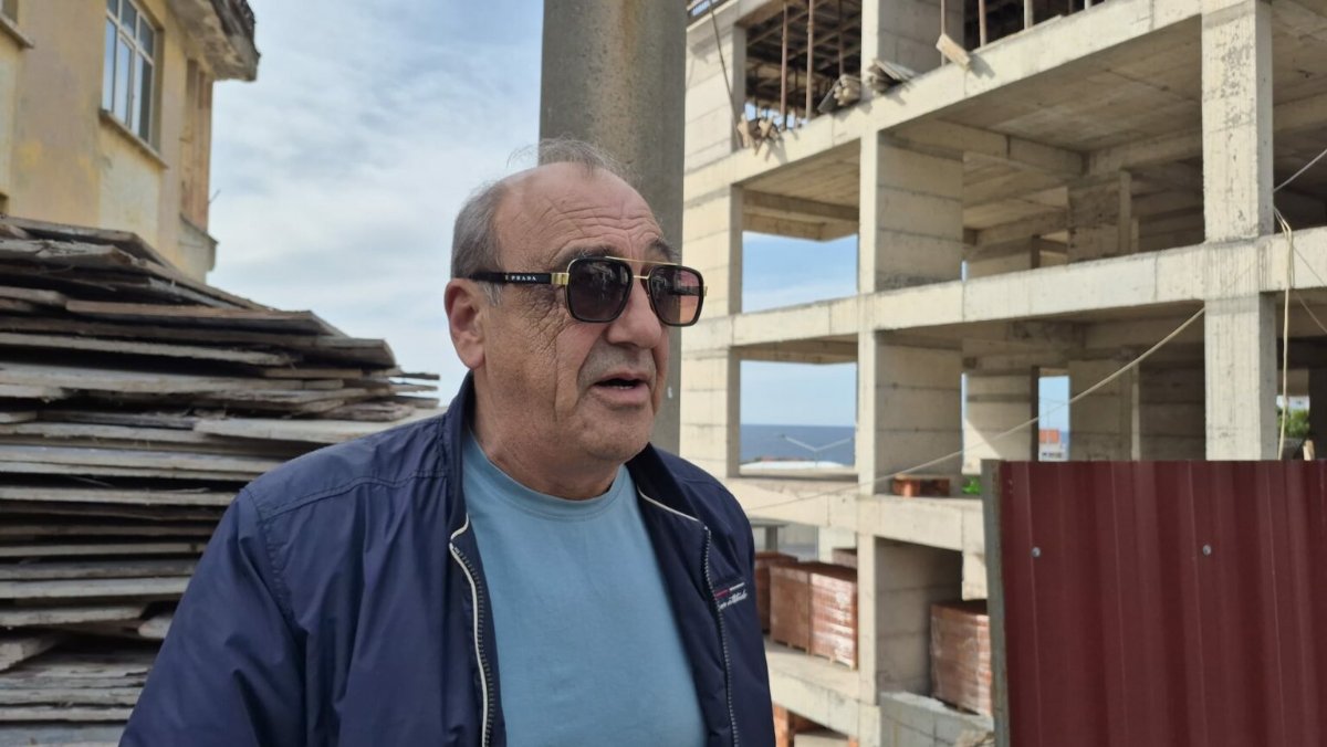 11 Yıllık Sadakat Acıyla Sonlandı: Tatil İçin Geldikleri Türkiye’de Köpeklerini Kaybettiler