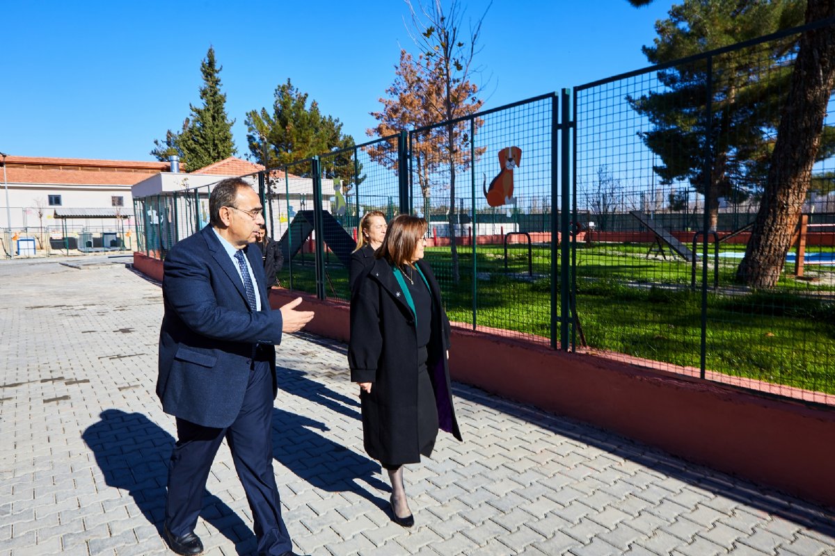 Gaziantep’e 15 Bin Metrekarelik Modern Hayvan Barınağı