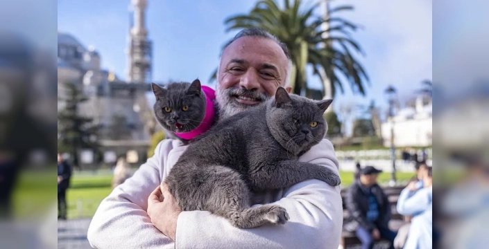 İstanbul’un Omuzdaki Gezginleri: Reis ve Pera Turistlerin İlgi Odağı
